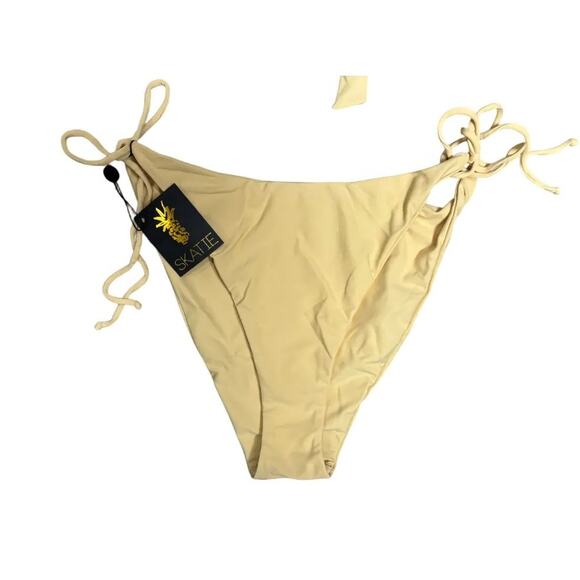 Skatie Swim Bikini Set Kate Top and Vera bottom buttercup XL NWT - Picture 7 of 8